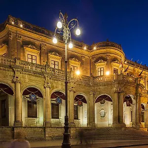 Le Tre Rose Di Maria Bed & Breakfast Noto