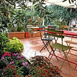 https://la-foresteria-boutique-bb.sicilyhotelsitaly.net